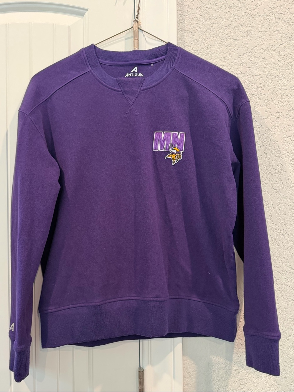 Antigua Purple Minnesota Vikings Crewneck Sweatshirt